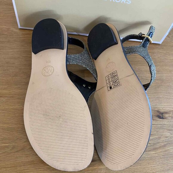 Michael Kors gold Sandals - Picture 3 of 3